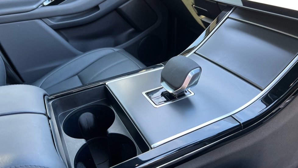 Used Land Rover Range Rover Evoque 2025 for sale - 76901290: Photo 13