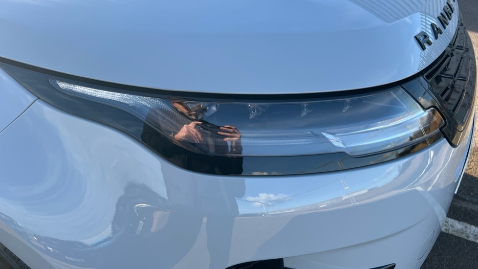 Used Land Rover Range Rover Evoque 2025 for sale - 76901290: Photo 17