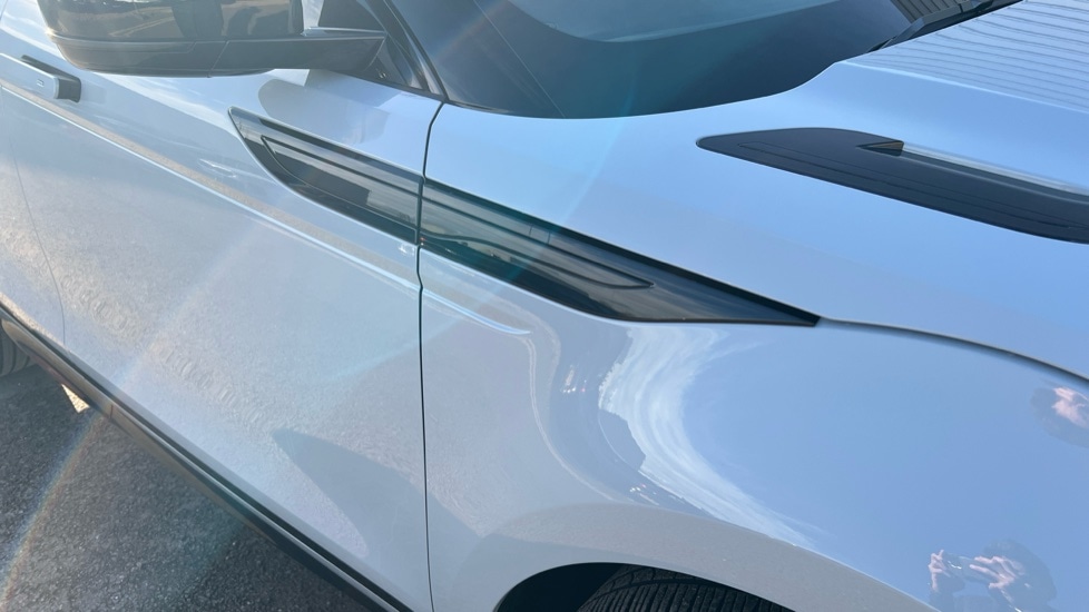 Used Land Rover Range Rover Evoque 2025 for sale - 76901290: Photo 20