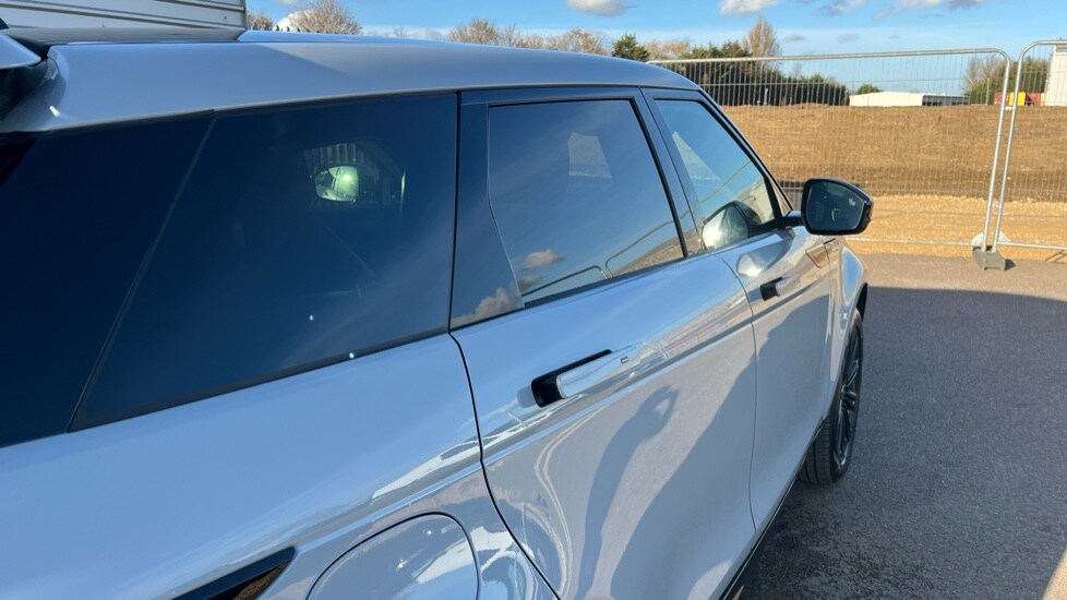 Used Land Rover Range Rover Evoque 2025 for sale - 76901290: Photo 39