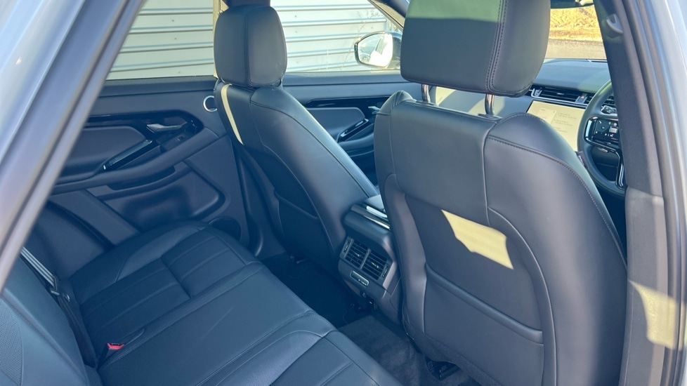 Used Land Rover Range Rover Evoque 2025 for sale - 76901290: Photo 41
