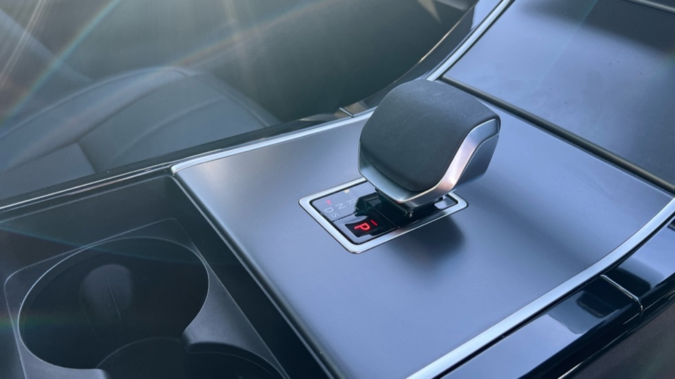 Used Land Rover Range Rover Evoque 2025 for sale - 76901290: Photo 48