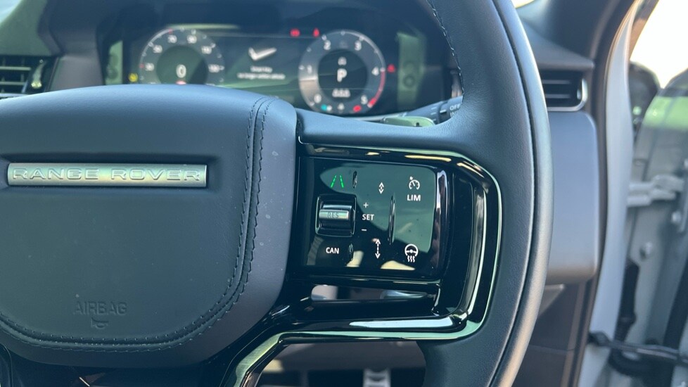 Used Land Rover Range Rover Evoque 2025 for sale - 76901290: Photo 51