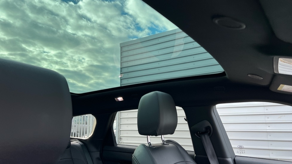 Used Land Rover Range Rover Evoque 2023 for sale - 77075578: Photo 21