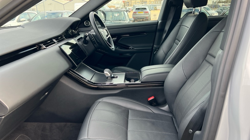 Used Land Rover Range Rover Evoque 2023 for sale - 77075578: Photo 3