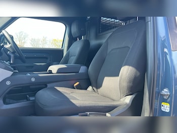 Used Land Rover Defender 2022 for sale - 75472422: Photo