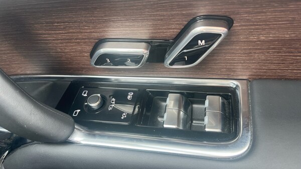 Used Land Rover Range Rover 2024 for sale - 75603039: Photo 38