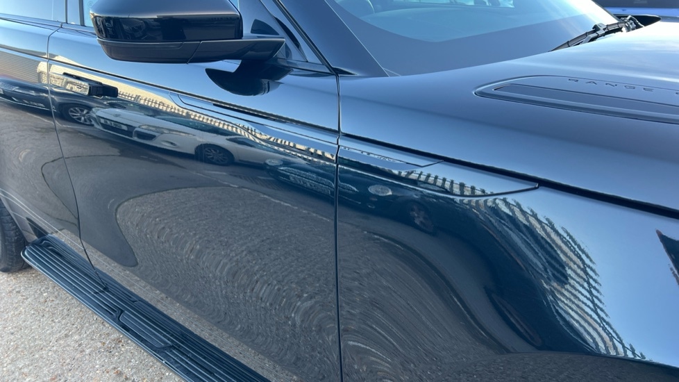 Used Land Rover Range Rover Velar 2023 for sale - 76615129: Photo 24