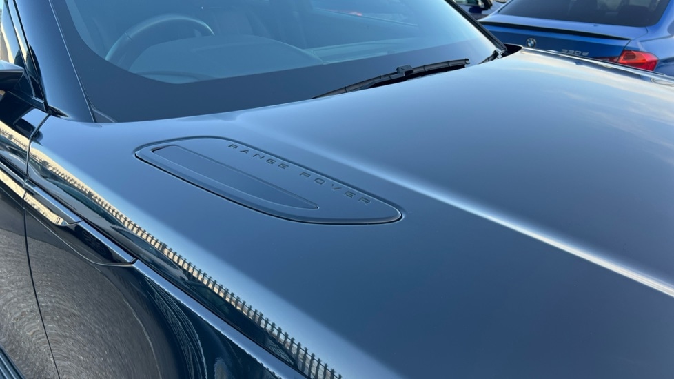 Used Land Rover Range Rover Velar 2023 for sale - 76615129: Photo 34
