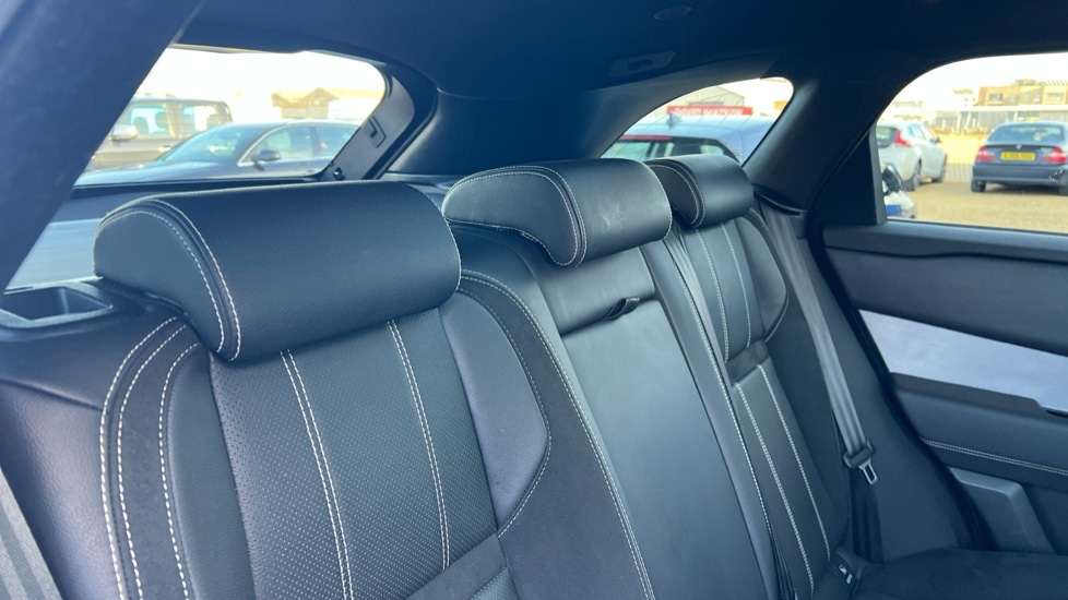 Used Land Rover Range Rover Velar 2023 for sale - 76615129: Photo 41