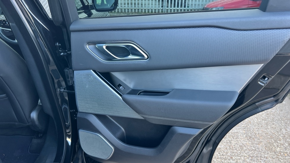 Used Land Rover Range Rover Velar 2023 for sale - 76615129: Photo 43