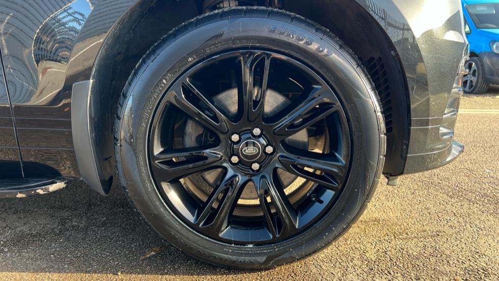 Used Land Rover Range Rover Velar 2023 for sale - 76615129: Photo 8