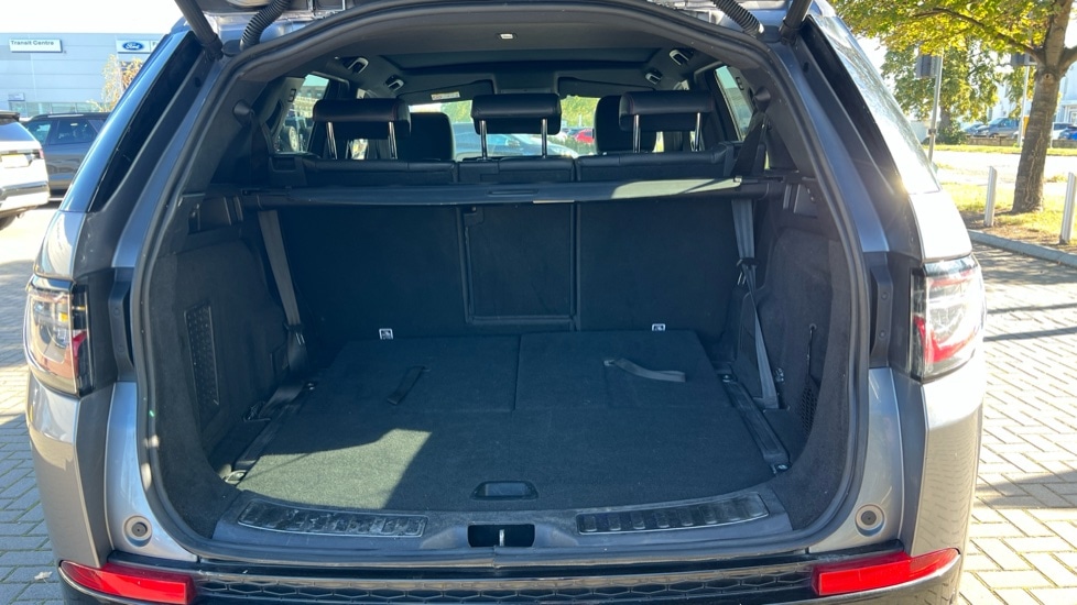 Used Land Rover Discovery Sport 2020 for sale - 76146010: Photo 10