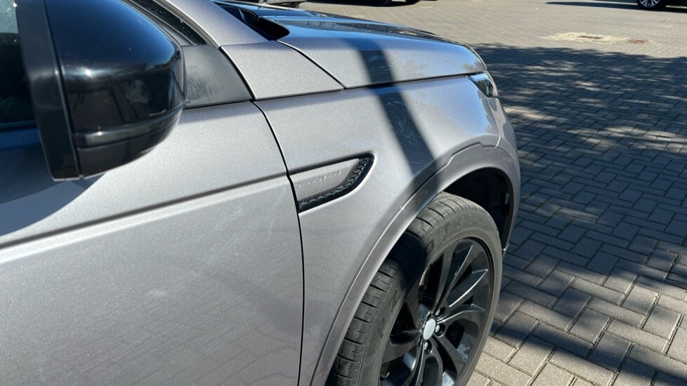 Used Land Rover Discovery Sport 2020 for sale - 76146010: Photo 20
