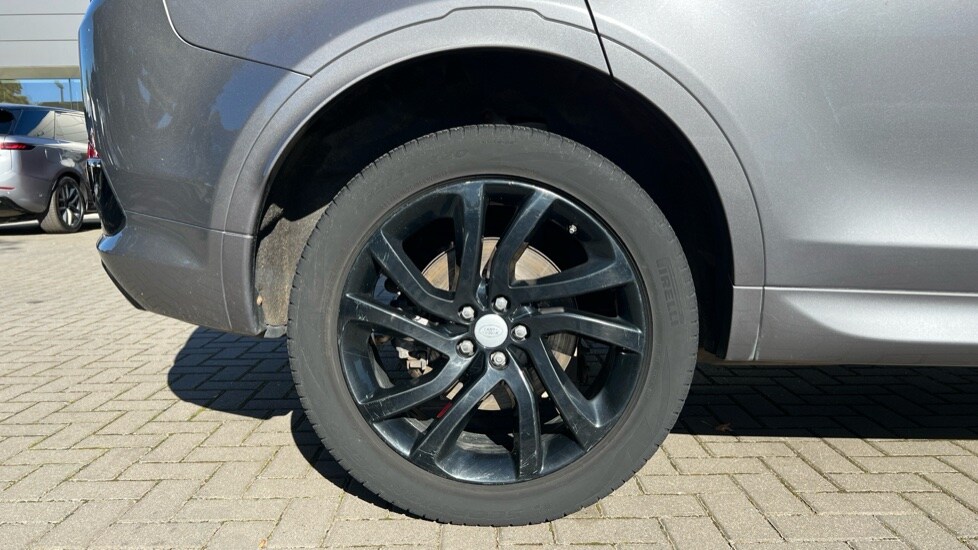 Used Land Rover Discovery Sport 2020 for sale - 76146010: Photo 31
