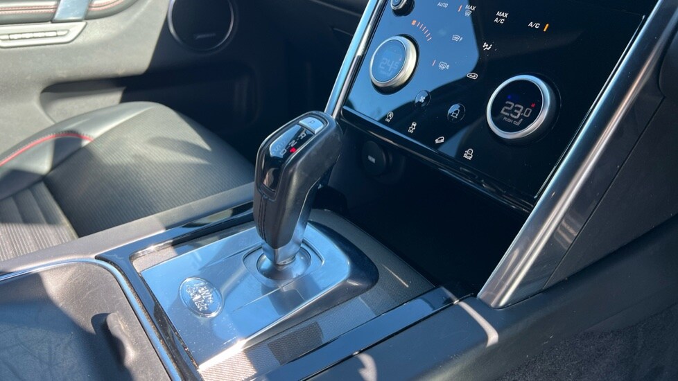 Used Land Rover Discovery Sport 2020 for sale - 76146010: Photo 42
