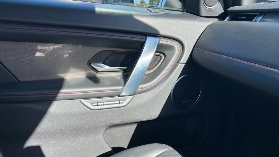 Used Land Rover Discovery Sport 2020 for sale - 76146010: Photo 44