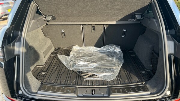 Used Land Rover Range Rover Evoque 2025 for sale - 75682860: Photo 15
