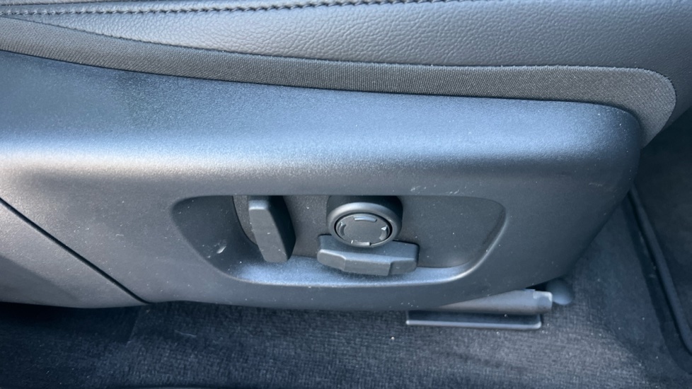 Used Land Rover Range Rover Evoque 2025 for sale - 75682860: Photo 32