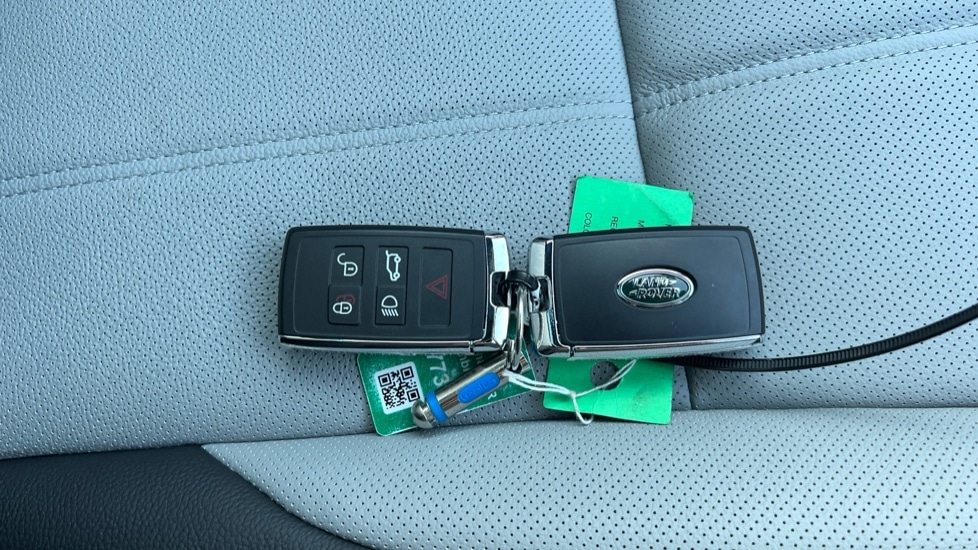 Used Land Rover Range Rover Evoque 2025 for sale - 75682860: Photo 53