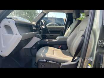 Used Land Rover Defender 2021 for sale - 74238283: Photo