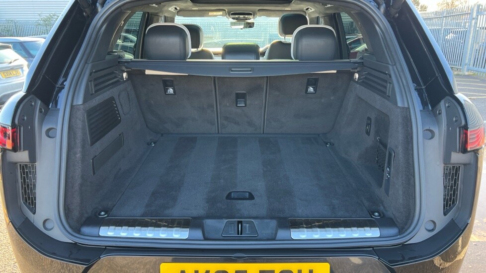 Used Land Rover Range Rover Sport 2025 for sale - 76999267: Photo 10