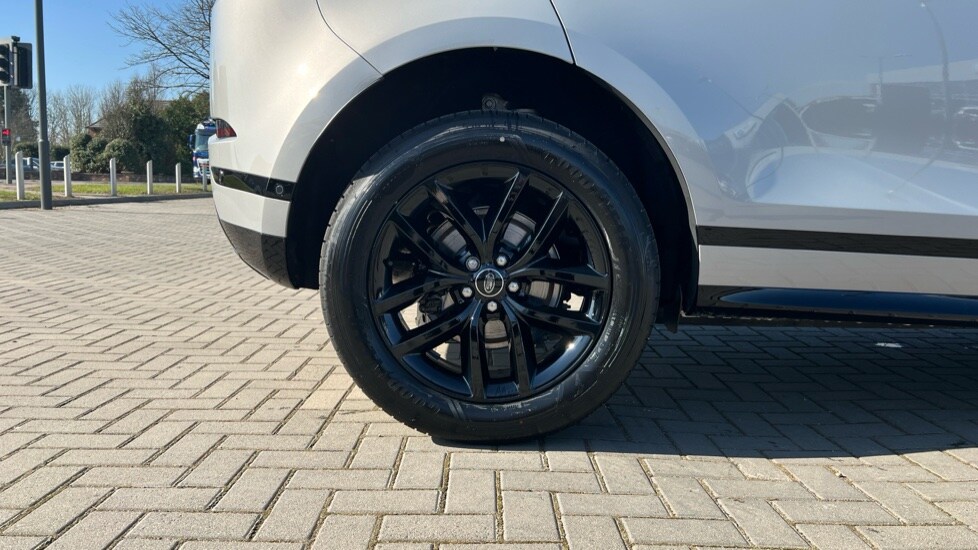 Used Land Rover Range Rover Evoque 2025 for sale - 75534046: Photo 18