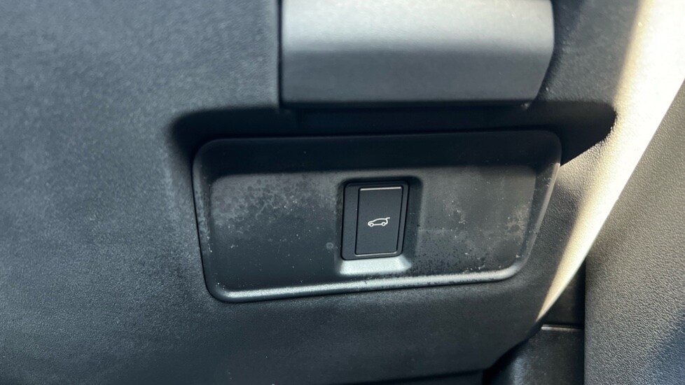 Used Land Rover Range Rover Evoque 2025 for sale - 75534046: Photo 21