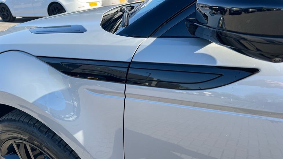 Used Land Rover Range Rover Evoque 2025 for sale - 75534046: Photo 38