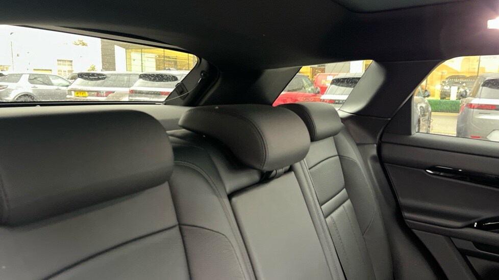 Used Land Rover Range Rover Evoque 2024 for sale - 76328143: Photo 38