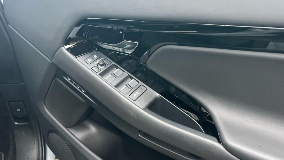 Used Land Rover Range Rover Evoque 2024 for sale - 76328143: Photo 44