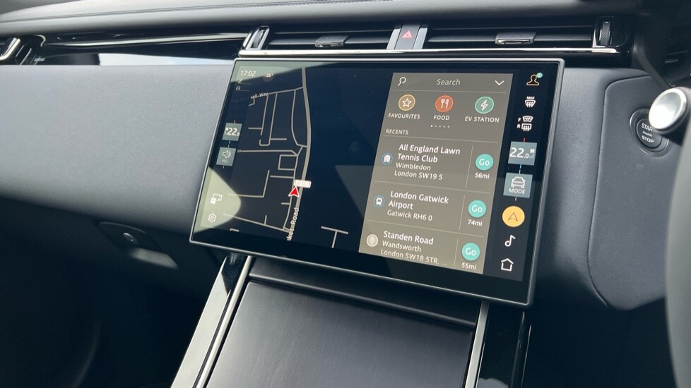 Used Land Rover Range Rover Velar 2025 for sale - 76233917: Photo 11