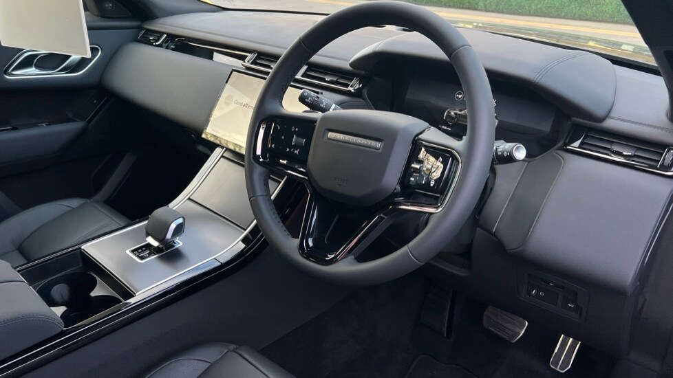 Used Land Rover Range Rover Velar 2025 for sale - 76233917: Photo 51