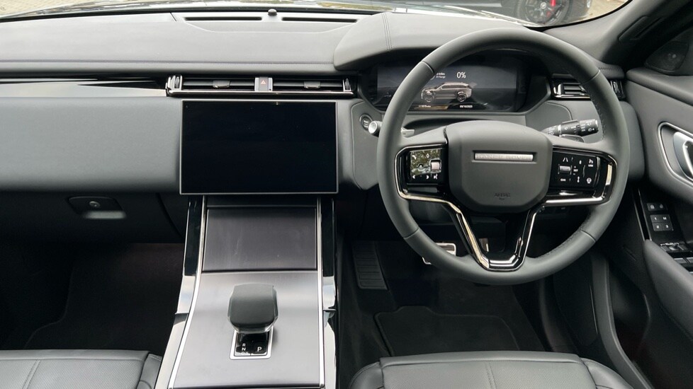 Used Land Rover Range Rover Velar 2025 for sale - 76233917: Photo 9