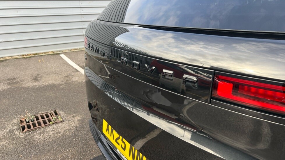 Used Land Rover Range Rover Sport 2025 for sale - 76533754: Photo 53