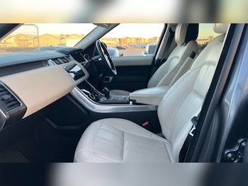Used Land Rover Range Rover Sport 2018 for sale - 76556878: Photo