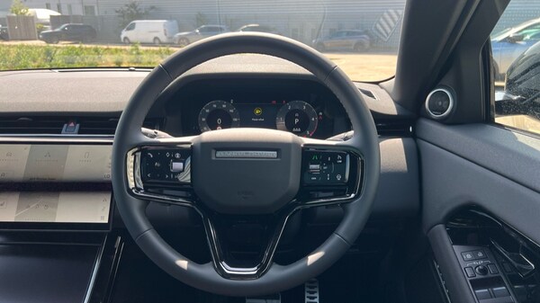 Used Land Rover Range Rover Evoque 2025 for sale - 75534087: Photo 15