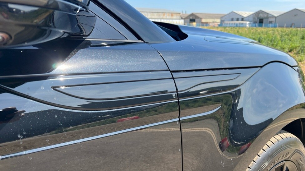 Used Land Rover Range Rover Evoque 2025 for sale - 75534087: Photo 22