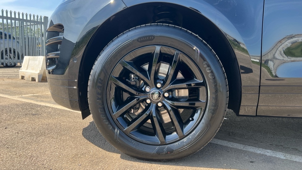 Used Land Rover Range Rover Evoque 2025 for sale - 75534087: Photo 33