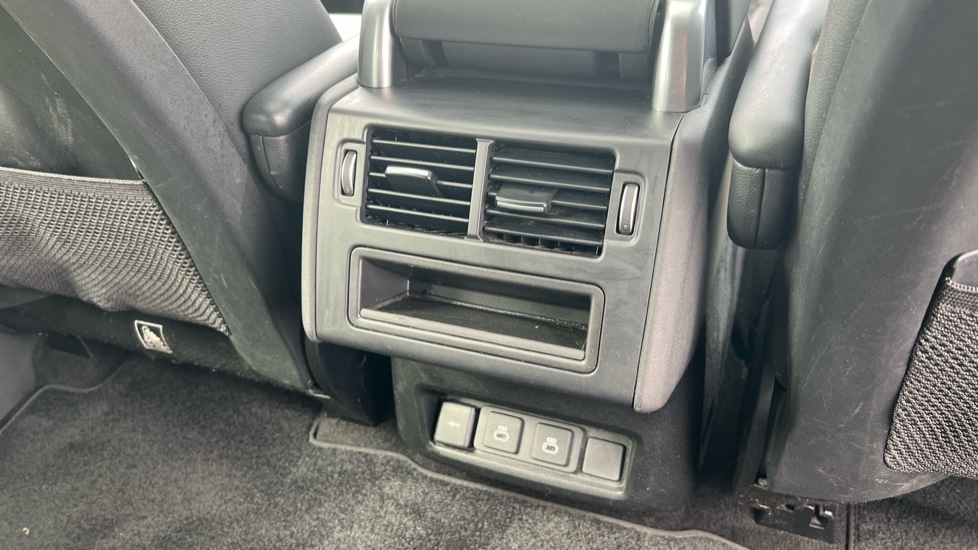 Used Land Rover Discovery 2022 for sale - 76154970: Photo 18