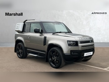 Land Rover - Defender