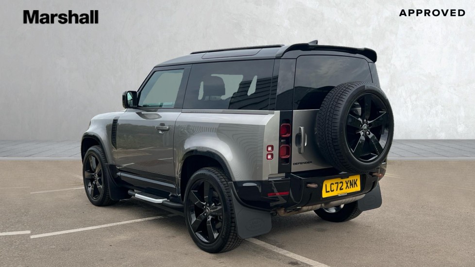 Used Land Rover Defender 2022 for sale - 76104339: Photo 2