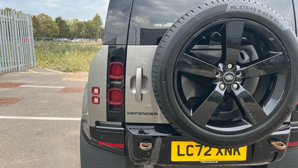 Used Land Rover Defender 2022 for sale - 76104339: Photo 41
