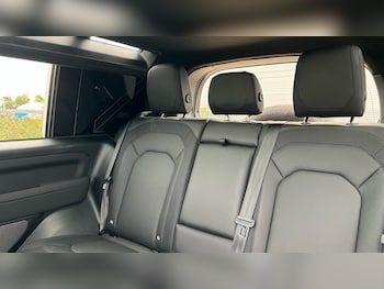 Used Land Rover Defender 2022 for sale - 76104339: Photo 4