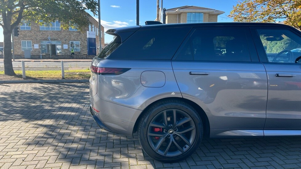 Used Land Rover Range Rover Sport 2023 for sale - 76116918: Photo 38
