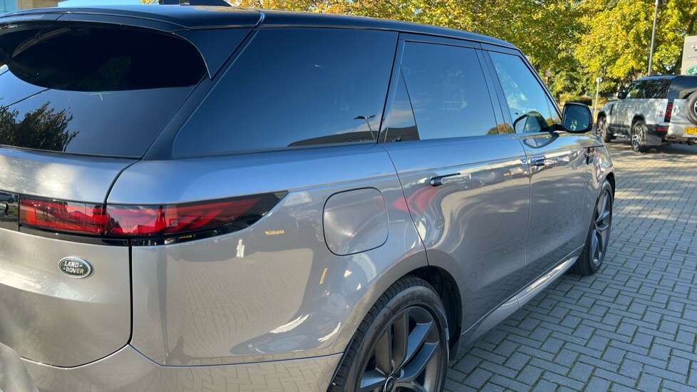 Used Land Rover Range Rover Sport 2023 for sale - 76116918: Photo 39