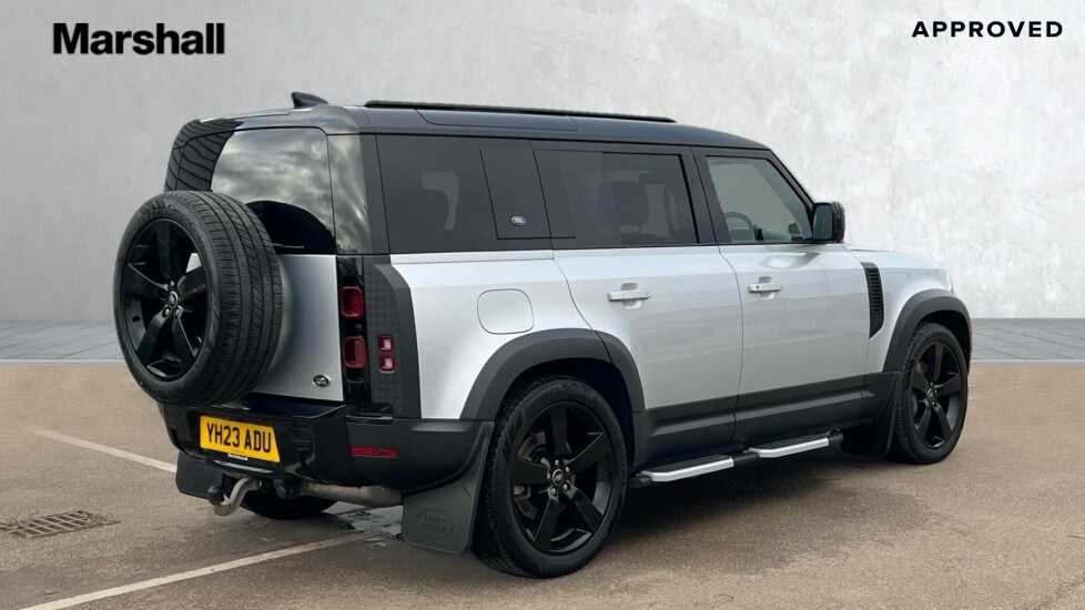 Used Land Rover Defender 2023 for sale - 76556922: Photo 25