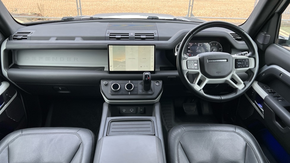 Used Land Rover Defender 2023 for sale - 76556922: Photo 9