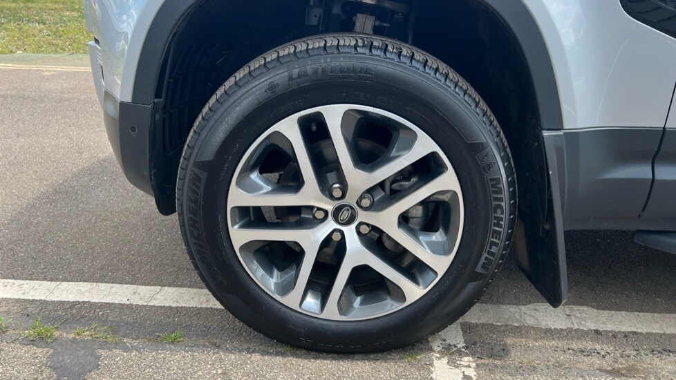 Vehicle 33