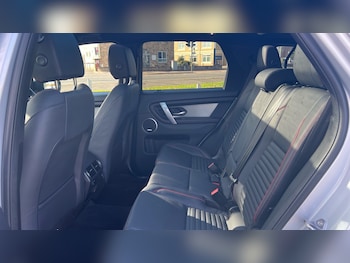 Used Land Rover Discovery Sport 2022 for sale - 76183856: Photo